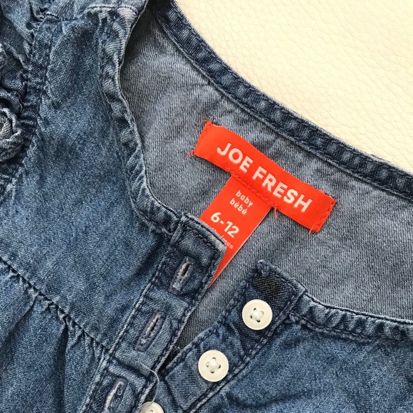❌Sold❌🦋Joe Fresh Baby Girl Denim Bubble Romper🦋🌼 - Picture 2 of 6